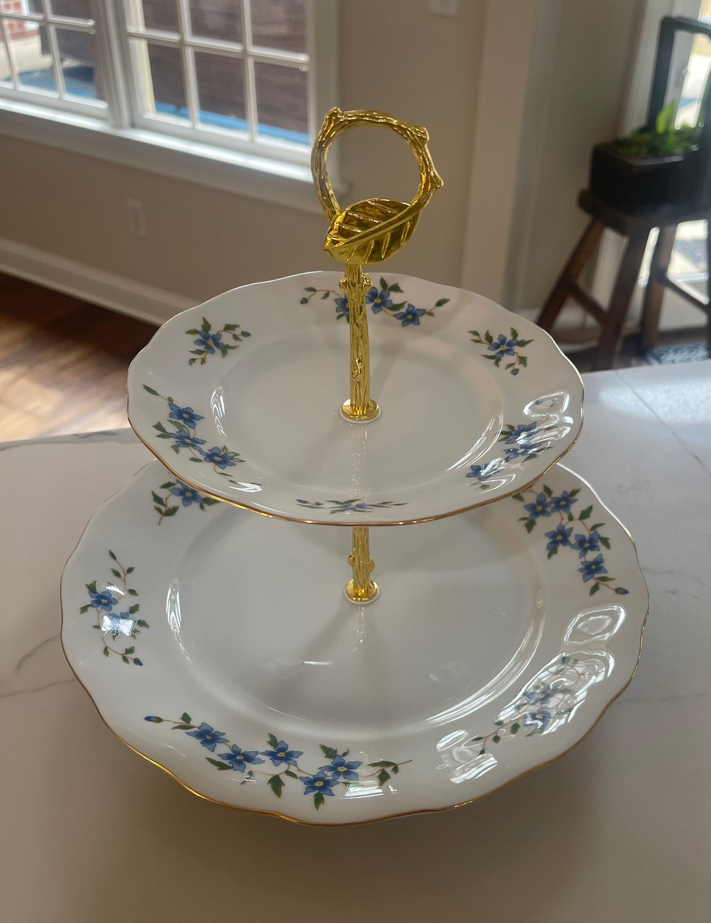 Dainty Blue Flower| 2 Tiered Plate Stand