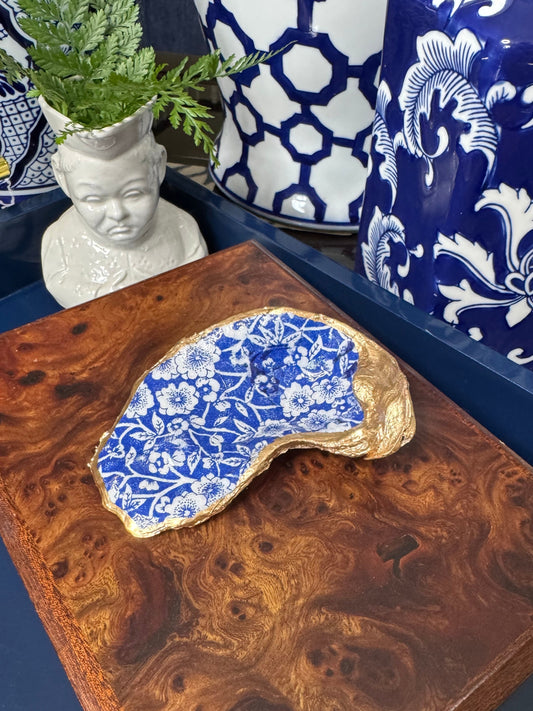 Navy & White Floral  | Grande Oyster Display Shell