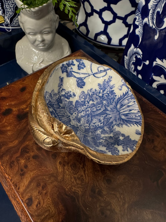 Blue Harvest Bloom | XL Clam Shell Trinket Dish