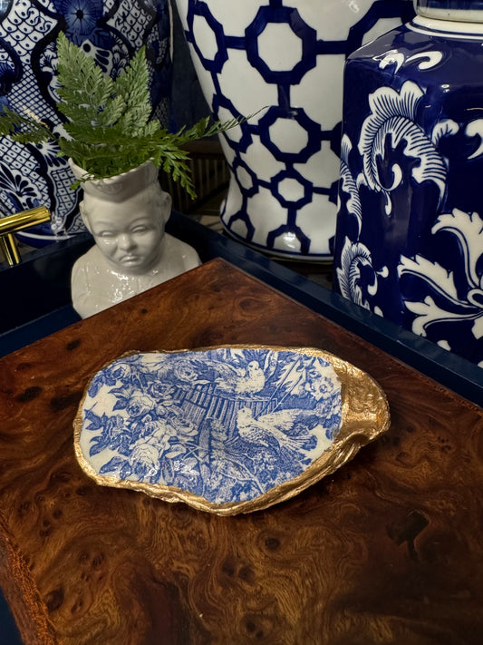 Blue Harvest Bloom | Grande Display Oyster Shell