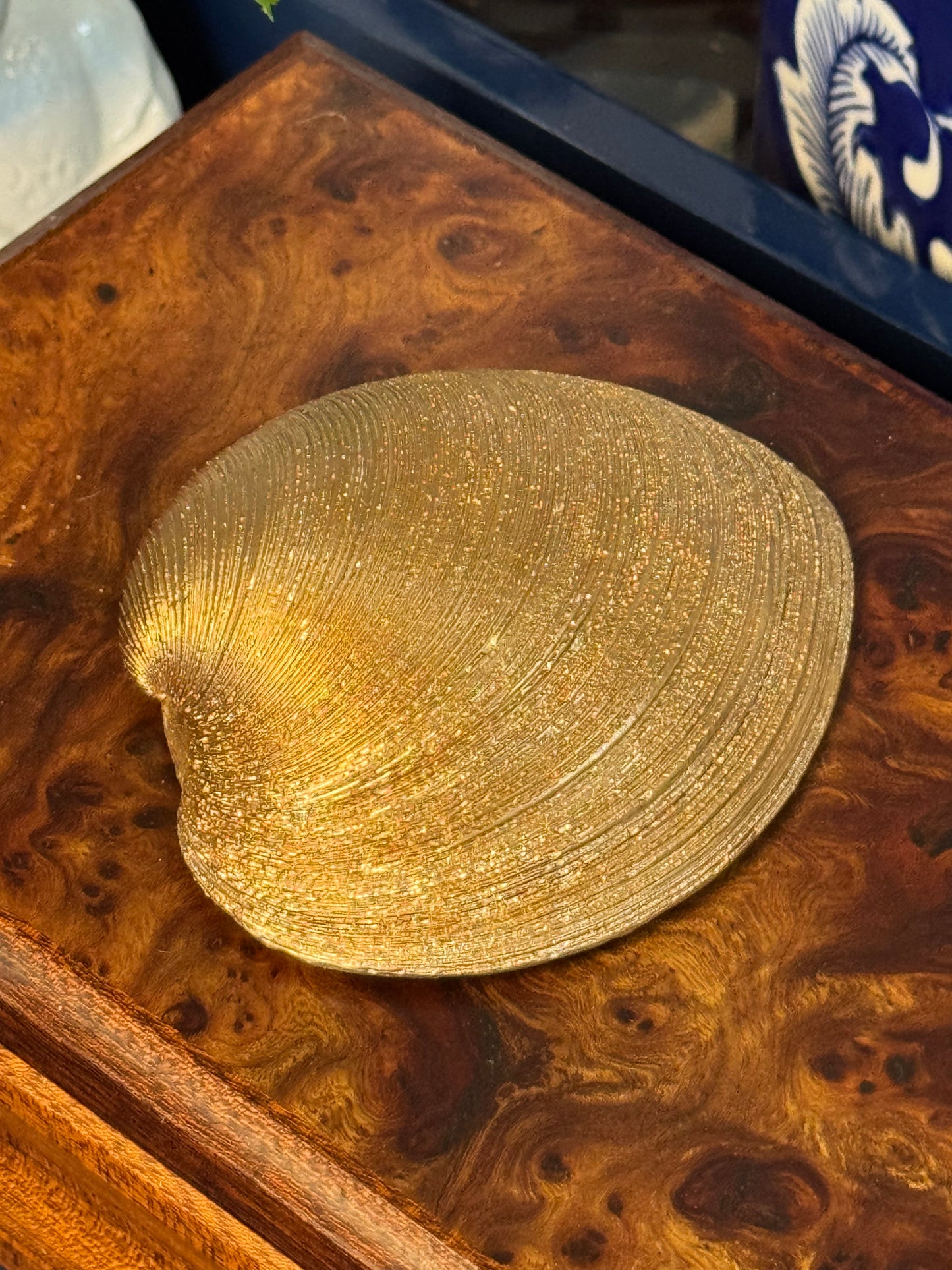Green Toile Reverie | Medium Clam Shell Trinket Dish