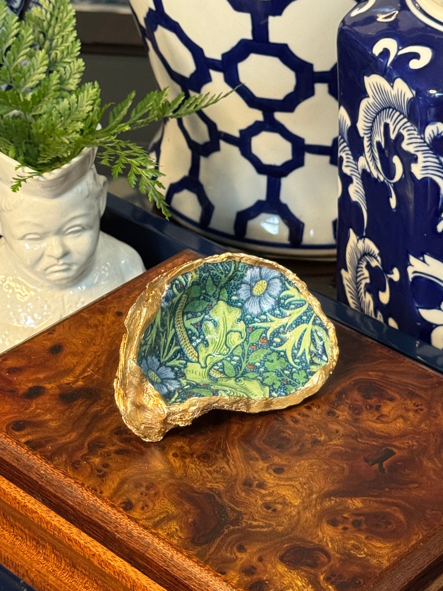 Green Botanical | Petite Oyster Display Shell