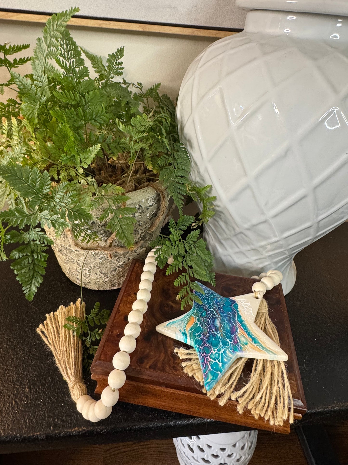 One Shell Oyster Garland | Ocean Star