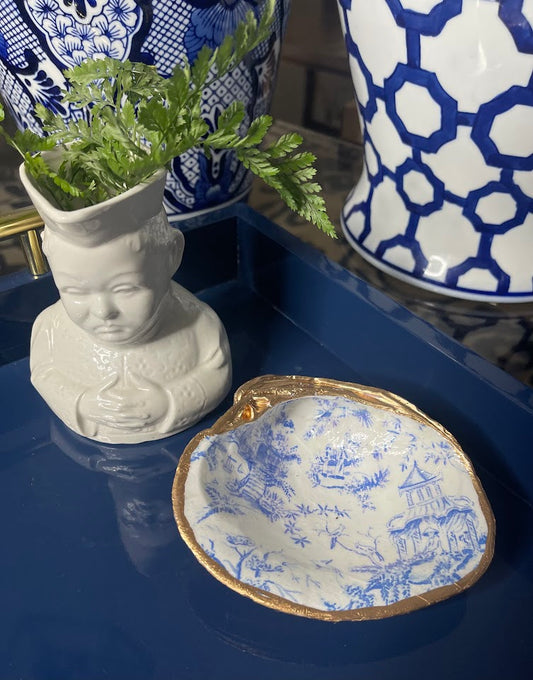 Blue Toile| Medium or Grande Clam Trinket Dish
