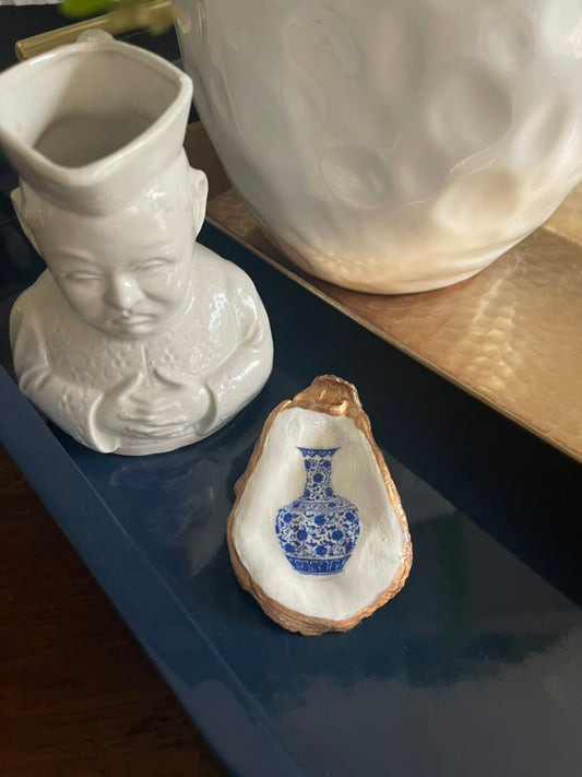 Blue Chinoiserie Vase | Petite Oyster Display Shell
