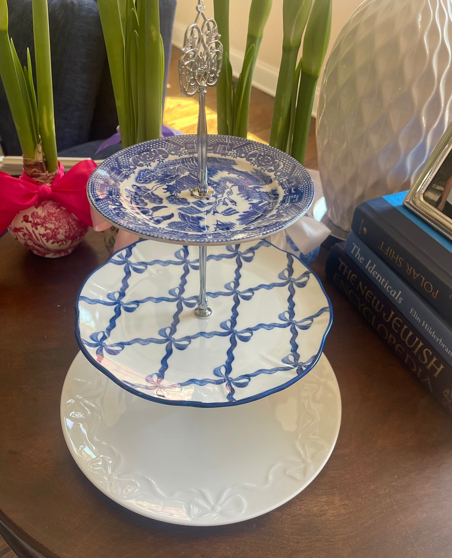 Blue & White Bows | 3 Tiered Plate Stand