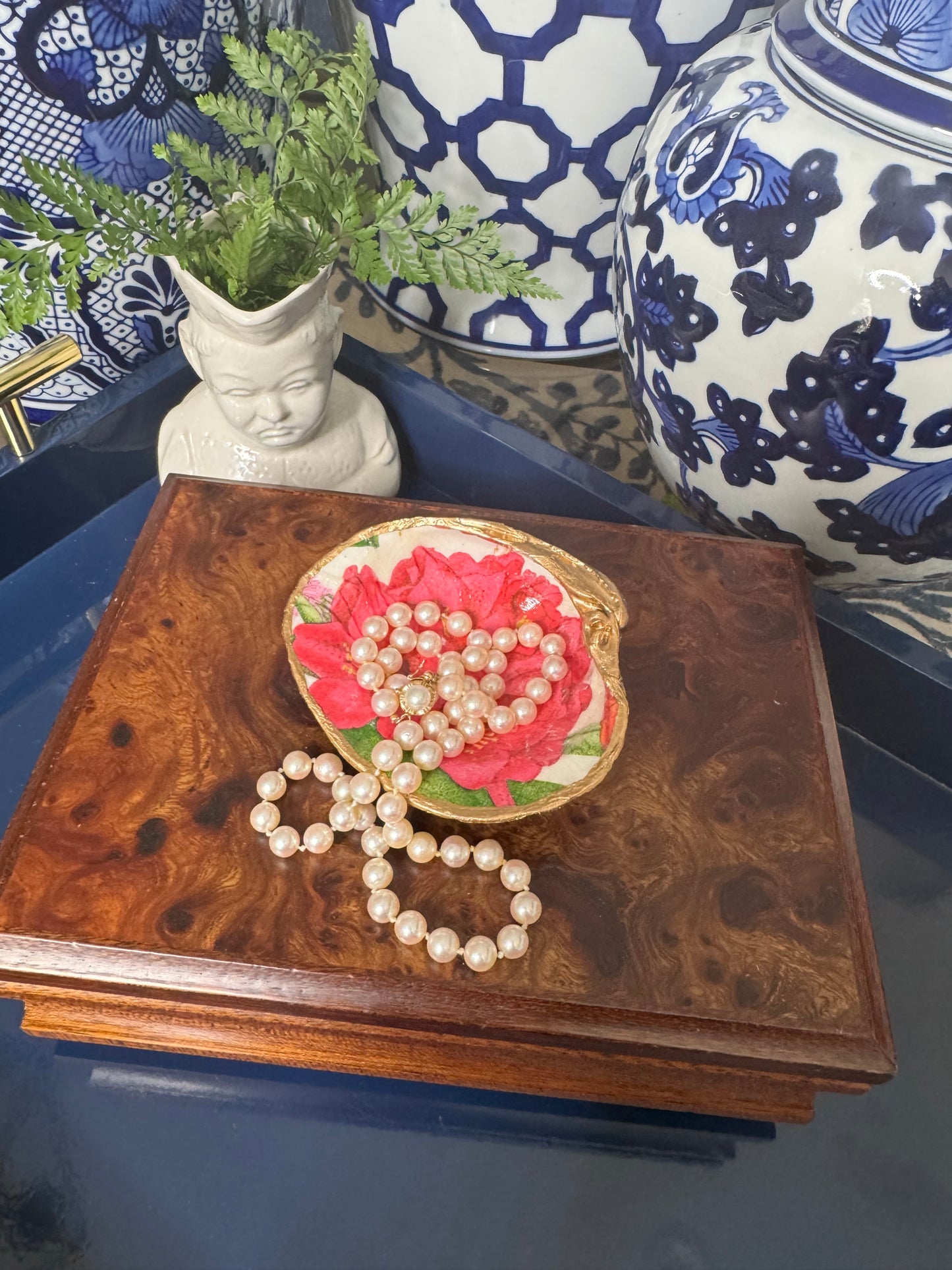 Island Bloom | Grande Oyster or Clam Shell Trinket Dish