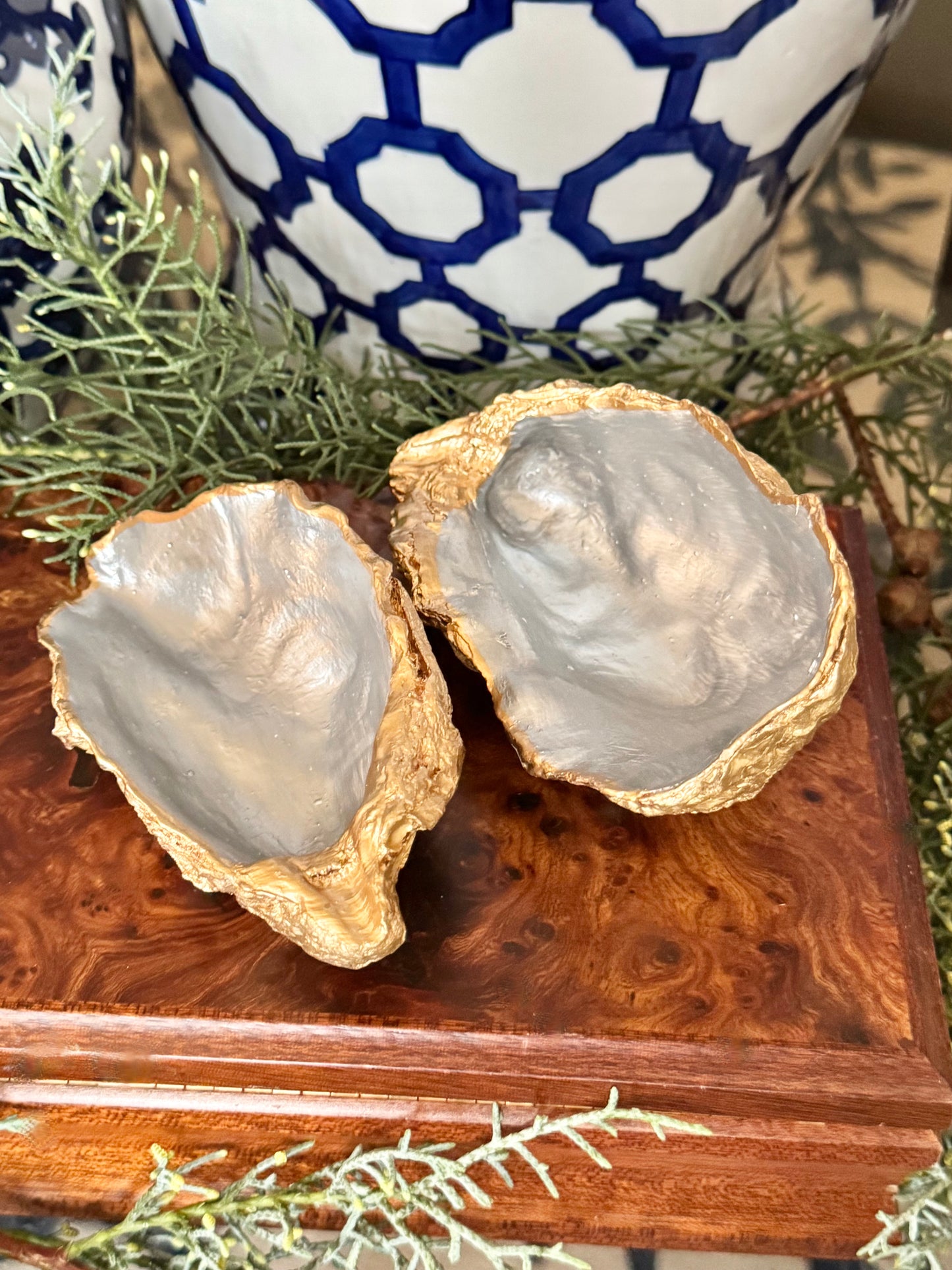 Salt & Pepper Oyster Dishes | Pearl Grey