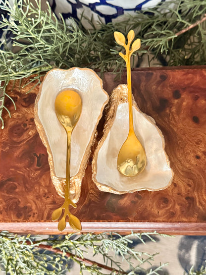 Salt & Pepper Dishes