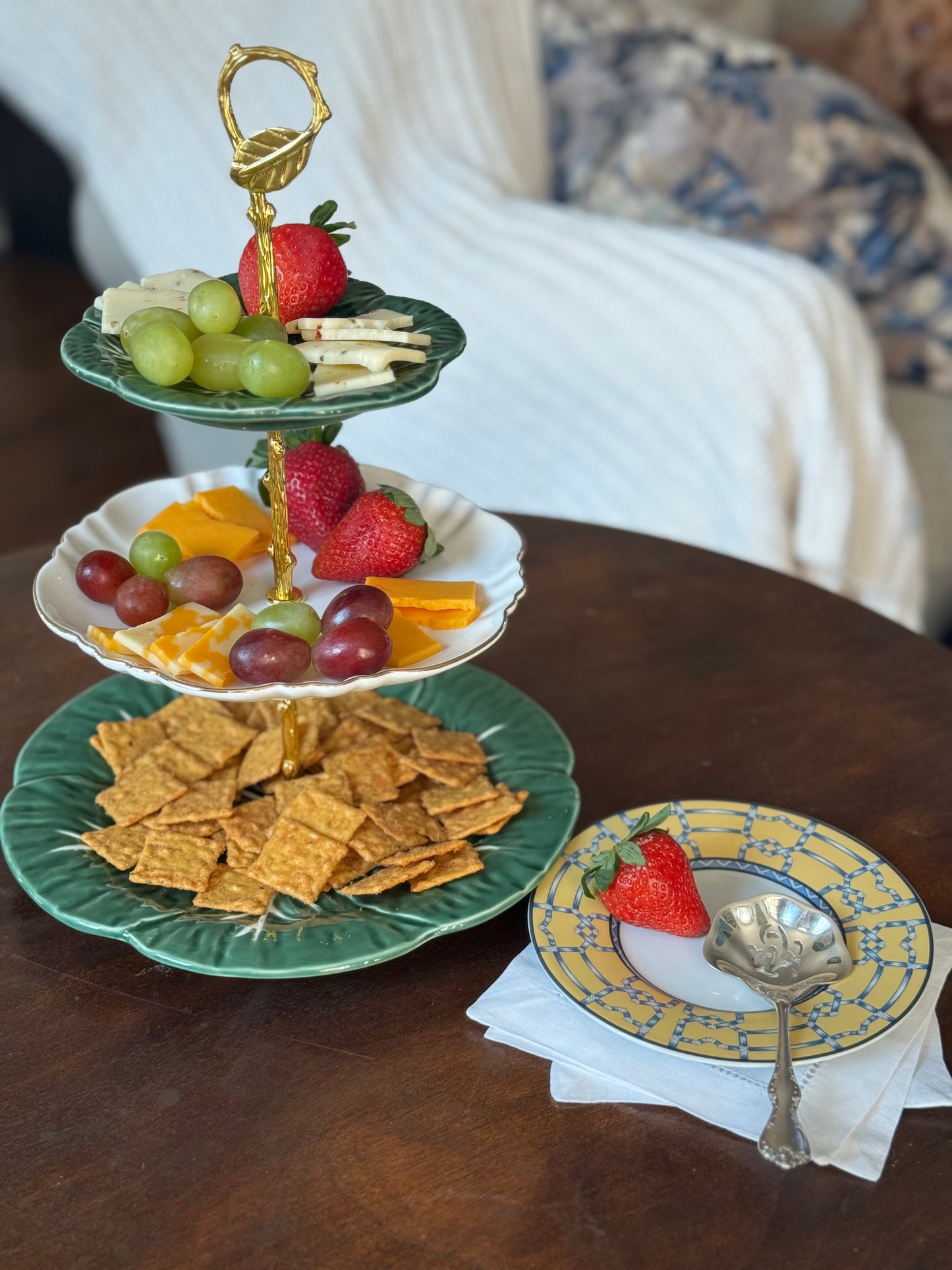 Green Cabbage | Tiered 3 Plate Stand