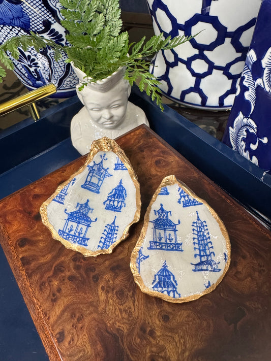 Pagodas Chinoiserie | Petite Oyster Display Shell