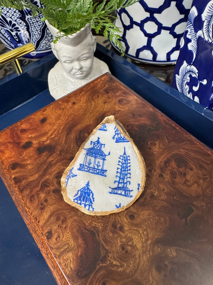 Pagodas Chinoiserie | Petite Oyster Display Shell