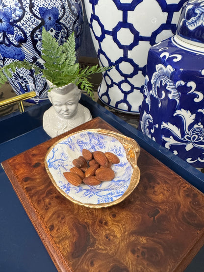 Blue Toile| Medium or Grande Clam Trinket Dish