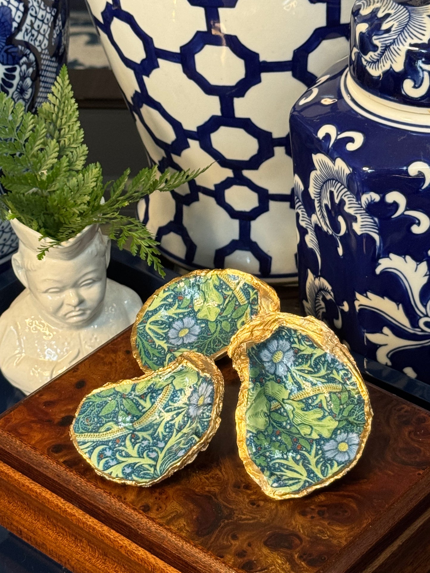Green Botanical | Petite Oyster Display Shell