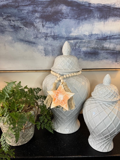 One Shell Oyster Garland | Pink Star