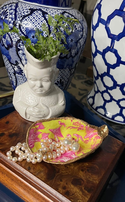 Sunny Chartreuse | Grande Oyster Shell Trinket Dish