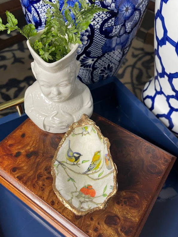 Songbirds | Grande Oyster Shell Trinket Dish