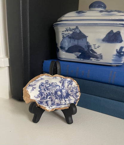 Blue Harvest Toile | Grande Oyster Shell Trinket Dish