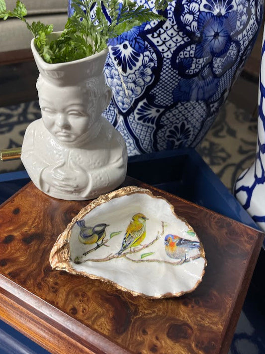 Songbirds | Grande Oyster Shell Trinket Dish