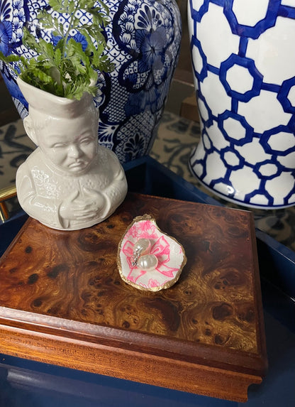 Pink Bows | Petite Oyster Shell Trinket Or Display